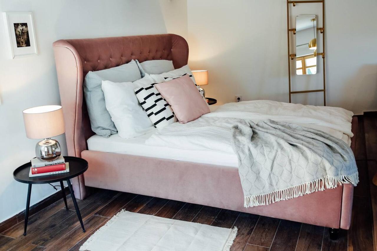 Apartment Aussee- Atelier Salzherrenhof- Kueche, Wlan, Netflix 巴特奥塞 外观 照片